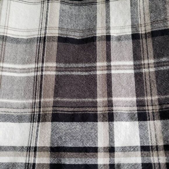 Daniel Cremieux Short Sleeve Button Down, Small, Black/White Plaid - Picture 5 of 5